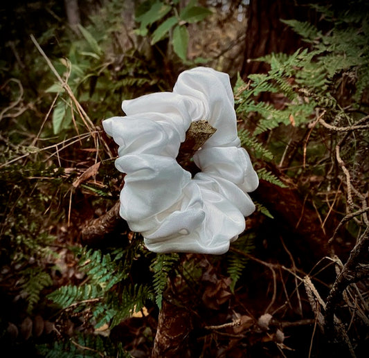 Aloe Vera Scrunchie